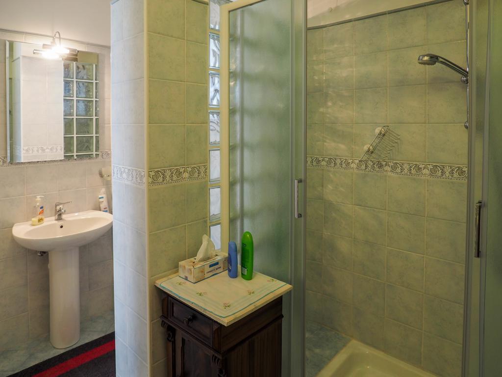 Bed and Breakfast Tra Gli Ulivi П'єтра-Лігуре Екстер'єр фото