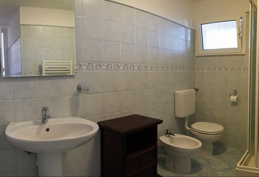 Bed and Breakfast Tra Gli Ulivi П'єтра-Лігуре Номер фото
